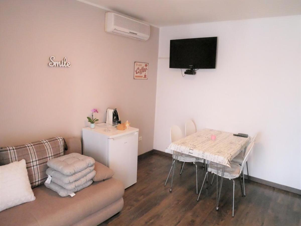 Apartma Kety *