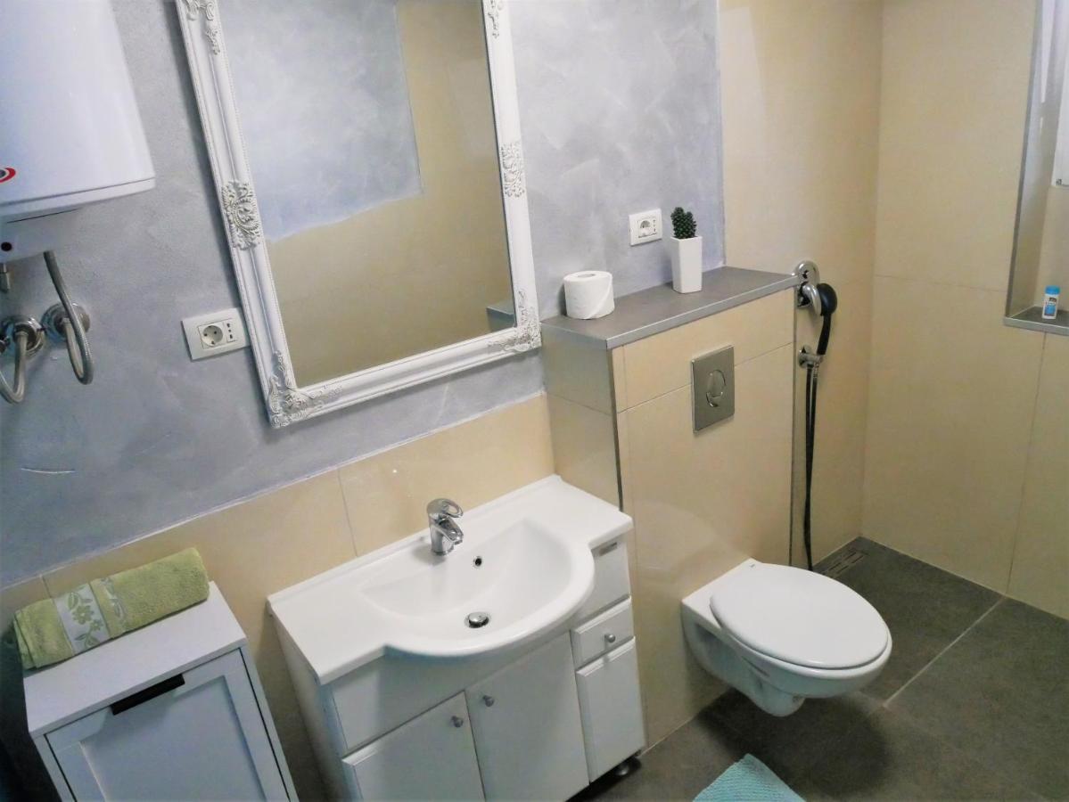 Kety Apartment *
